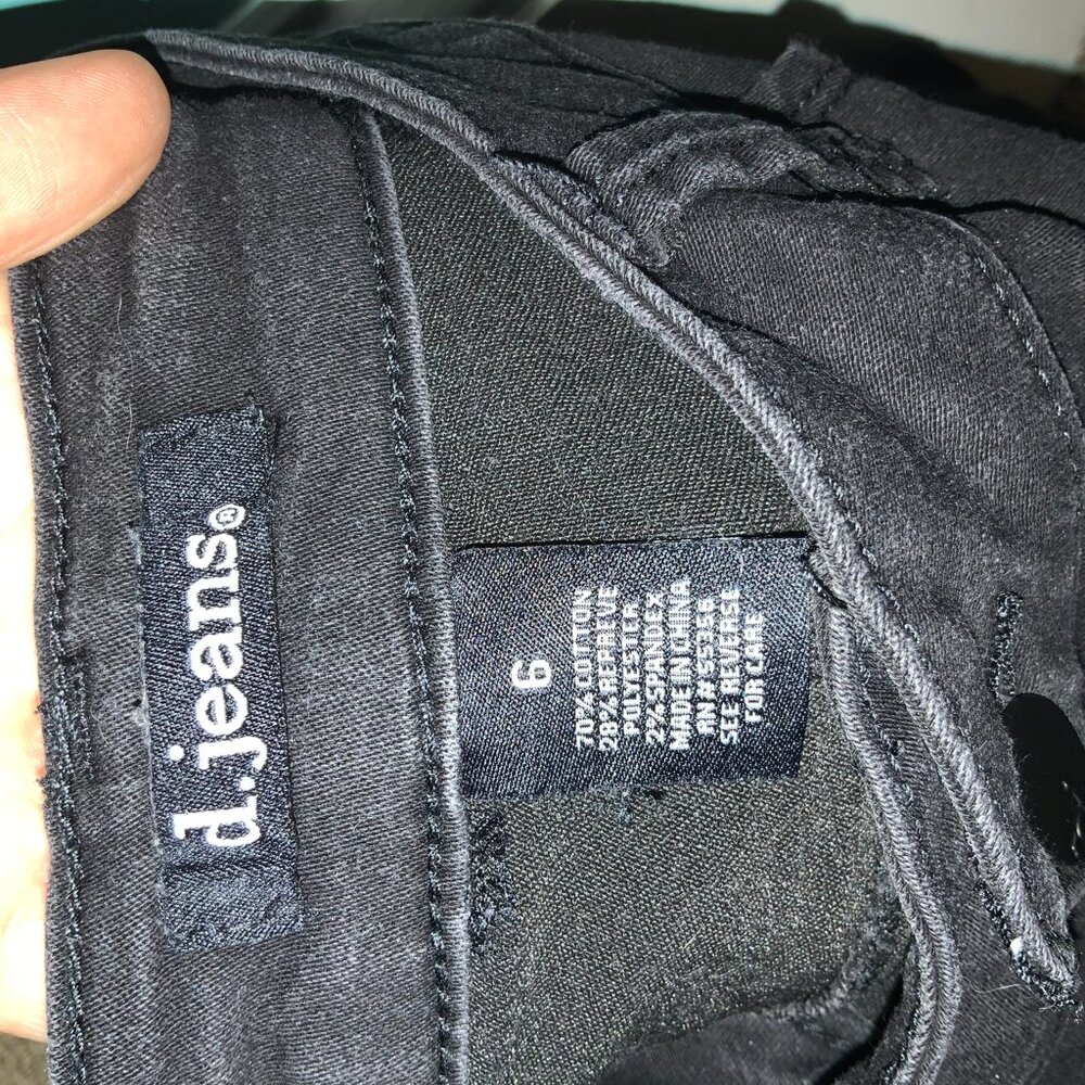 jeans - Picture 3 of 4